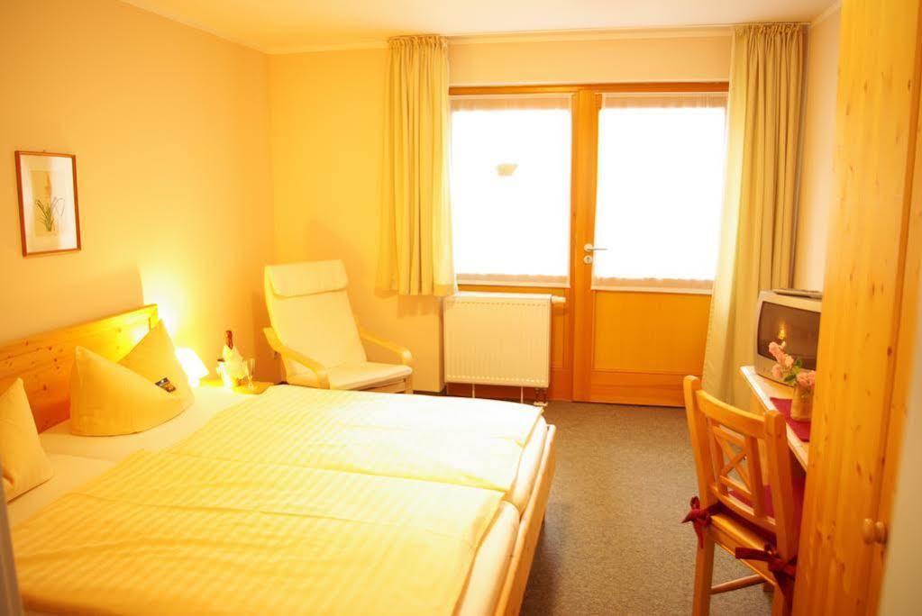Landhotel Schaferhof Langenstein Exterior photo